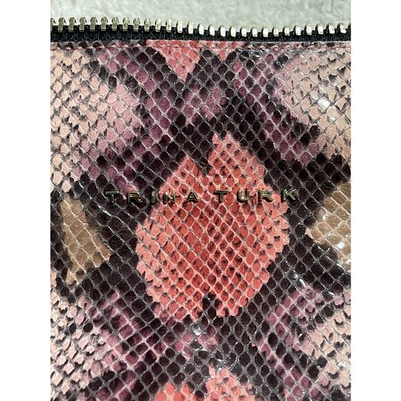 Trina Turk Womens Python-Snake Embossed Leather Shoulder Bag Pink Gray msrp 398 - Picture 8 of 10